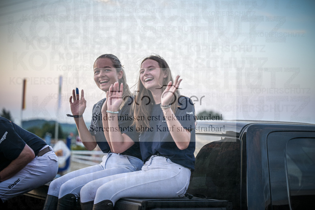 DOS_0045 | Entdecke hochwertige Reitturnierfotos von Foto Oger. Professionell, emotional und authentisch – jetzt Lieblingsmomente im Shop bestellen.Deutschlandweite Turnierfotografie. - Realisiert mit Pictrs.com