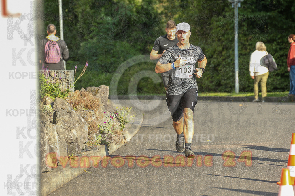 250801_1913_EX1_7339 | Sportfotografie im Rhein-Sieg Kreis, Köln, Bonn, NRW, Rheinland Pfalz, Hessen, etc. Unser Tätigkeitsfeld umfasst den Laufsport vom Volkslauf über den Marathon, Duathlon, Triathon bis zum Ultralauf wie Kölnpfad Ultra oder Schindertrail.