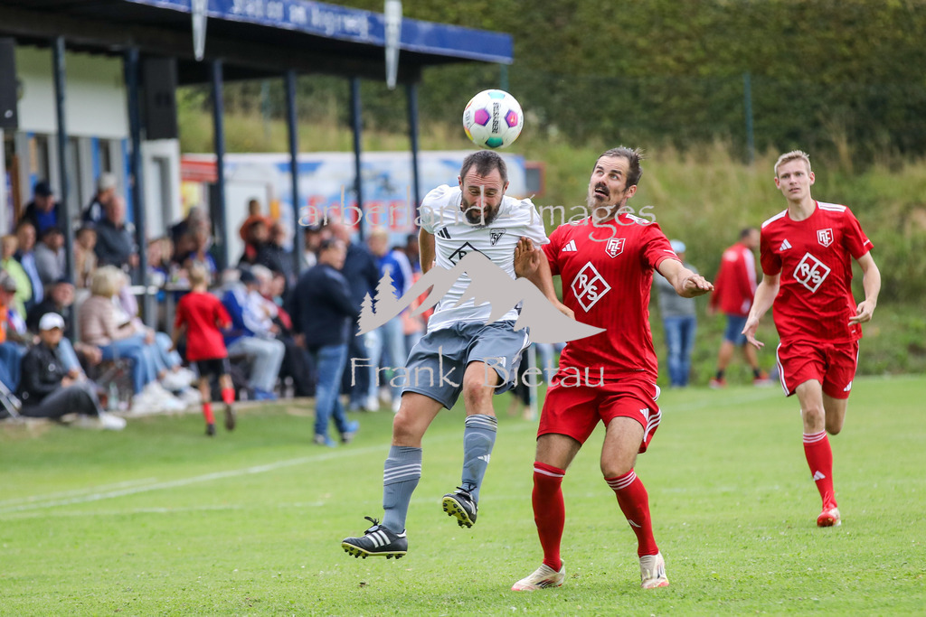 OE7A2306 | v.l. Raith, Pysek