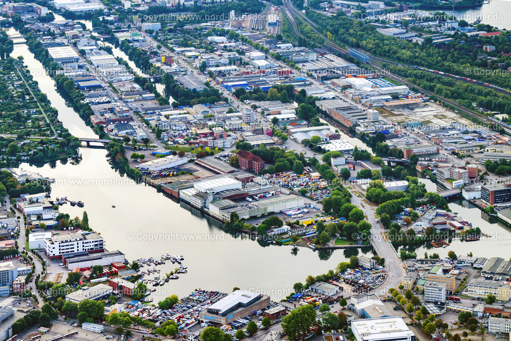 Hamburg_Rothenburgsort_Bullenhuser_Damm_ELS_5381200925 | HAMBURG 20.09.2025 Industrie- und Gewerbegebiet " Großmannstraße " an der Straße Bullenhuser Damm in Hamburg, Deutschland. // Industrial and commercial area " Grossmannstrasse " on street Bullenhuser Damm in Hamburg, Germany. Foto: Martin Elsen