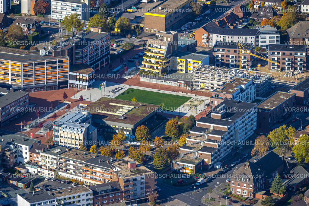 Kamp-Lintfort221004651 | Luftbild, City Rathausquartier Neugestaltung mit Rasenfläche, Baustelle, Kamperbruch, Kamp-Lintfort, Niederrhein, Ruhrgebiet, Nordrhein-Westfalen, Deutschland