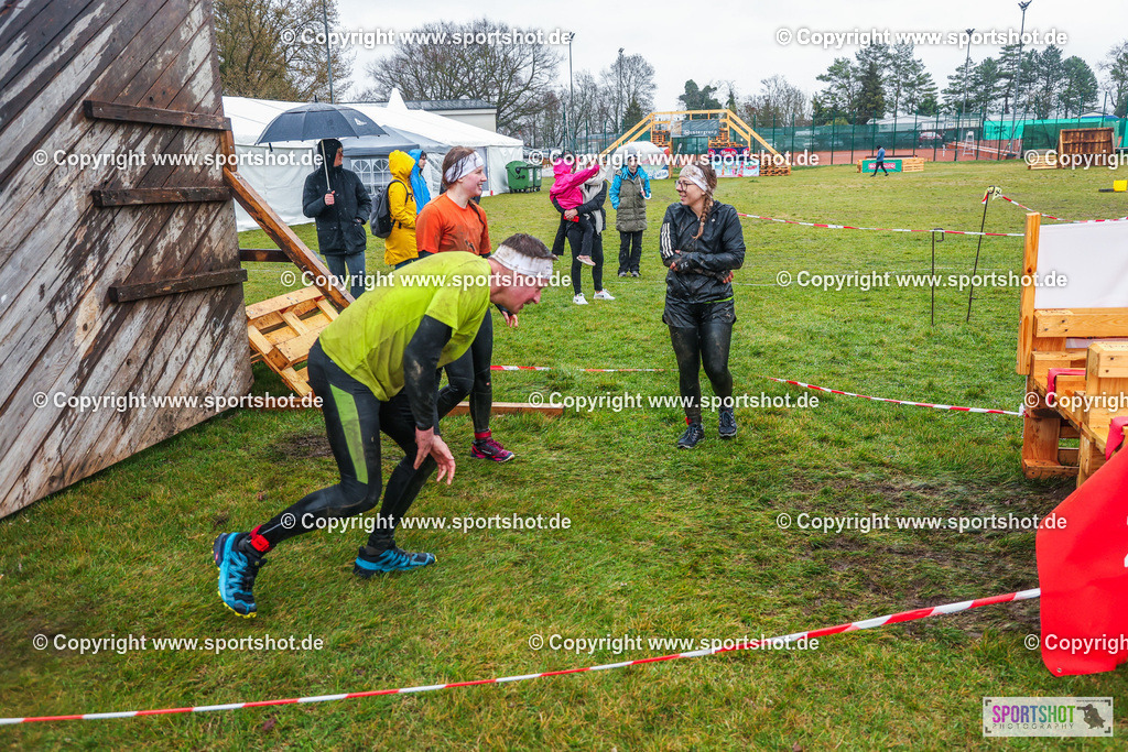 LUR_2081 | Rund um das Thema Sport-Event-Fotografie & individuelle Teilnehmerfotos. Jeder Teilnehmer wird fotografiert.