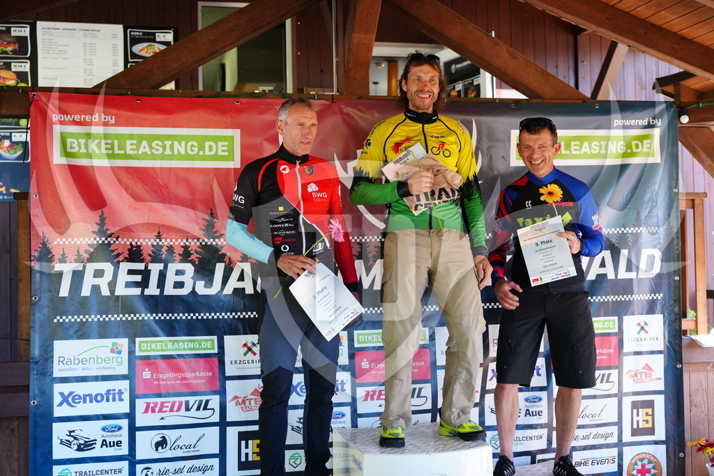 FC101050 | Fotogalerie der Treibjagd im Dunkelwald - Dein MTB Etappenrennen im Erzgebirge - Realisiert mit Pictrs.com