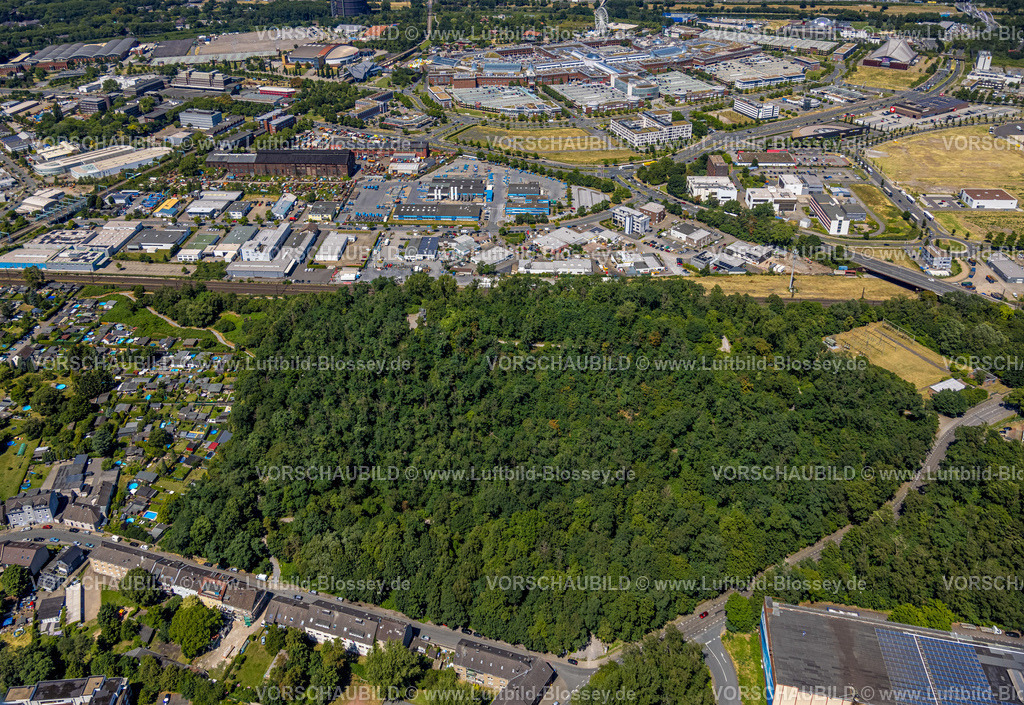 Oberhausen230705297 | Luftbild, Knappenhalde Waldgebiet und Westfield Centro Einkaufszentrum, Neue Mitte, Brücktonviertel, Oberhausen, Ruhrgebiet, Nordrhein-Westfalen, Deutschland