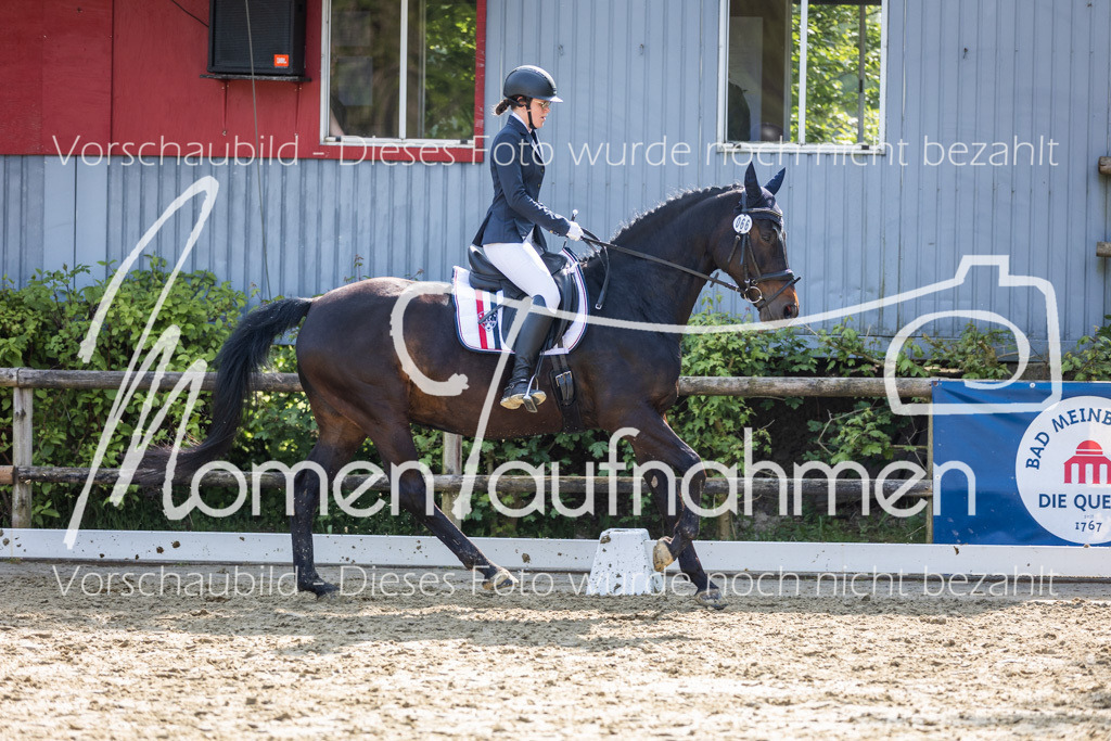 Donop24-A2-Dre-060 | MomenTaufnahmen Pferdesportfotos