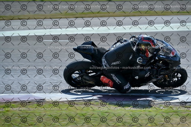 26BT02-0281 | markuskiefer.com - Realisiert mit Pictrs.com