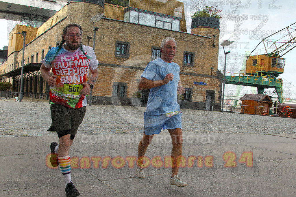 250920_1520_EV4_8517 | Sportfotografie im Rhein-Sieg Kreis, Köln, Bonn, NRW, Rheinland Pfalz, Hessen, etc. Unser Tätigkeitsfeld umfasst den Laufsport vom Volkslauf über den Marathon, Duathlon, Triathon bis zum Ultralauf wie Kölnpfad Ultra oder Schindertrail.
