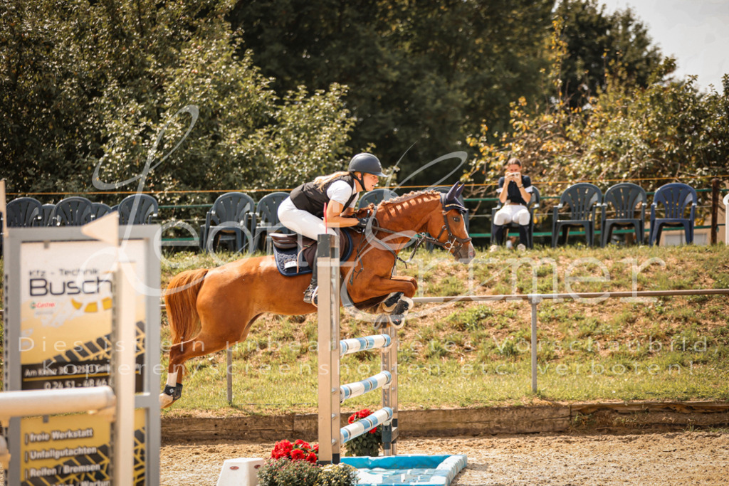 23.SaSpL00151 | Leoni Ertmer Photography - Realisiert mit Pictrs.com