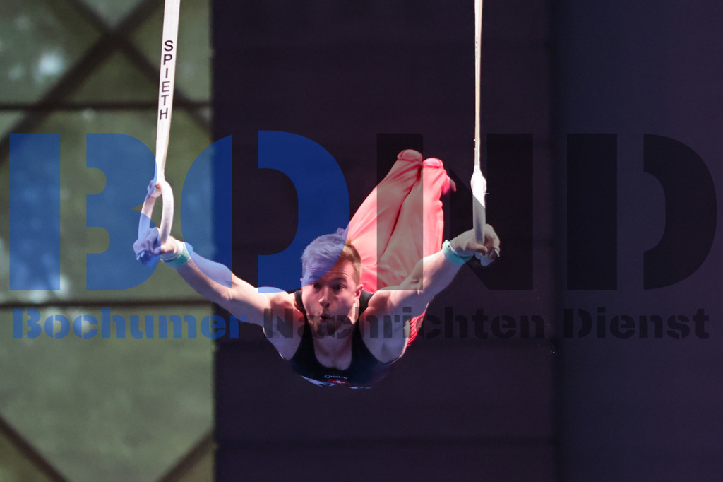 SES_RRGGER20250725-24 | bond - Realisiert mit Pictrs.com