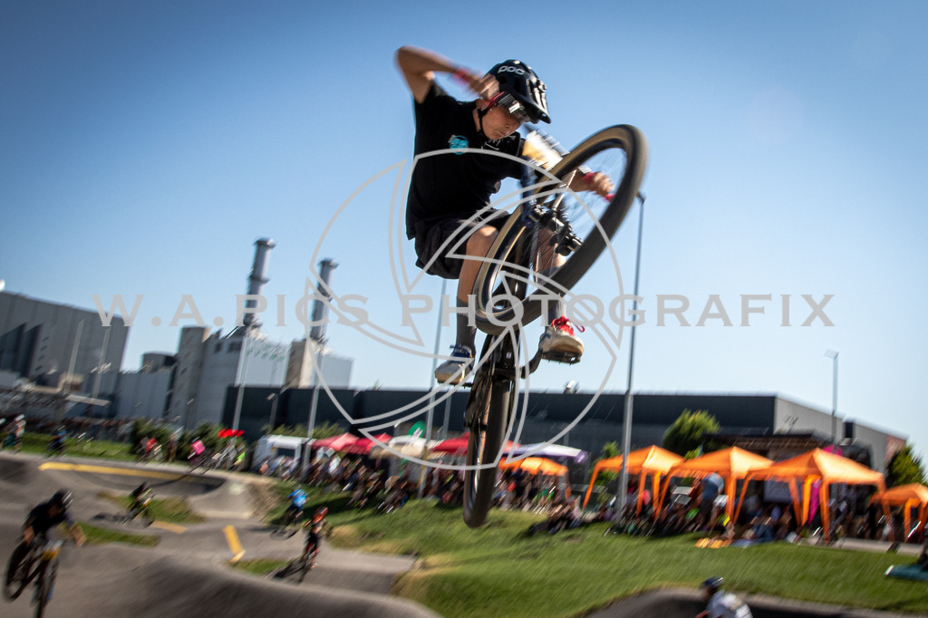 AW_20220630awmac6316 | Sport-,  Presse- und Eventbegleitung!
Contact me !
