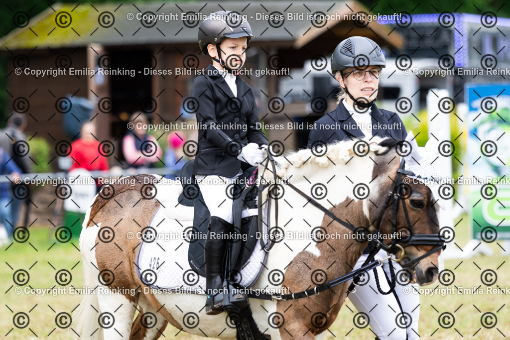 CL5A9171 | Emilia Reinking Fotografie - Realisiert mit Pictrs.com