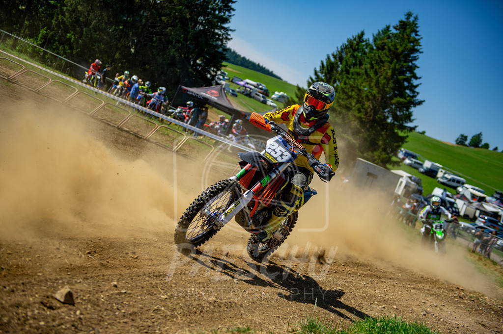 SE (3) | Paeschuphoto Shop - Wer nicht sucht der auch nicht findet.Ob Motocrossbilder oder von einem besuchtem Spiel, Hauptsache Action. - Realisiert mit Pictrs.com