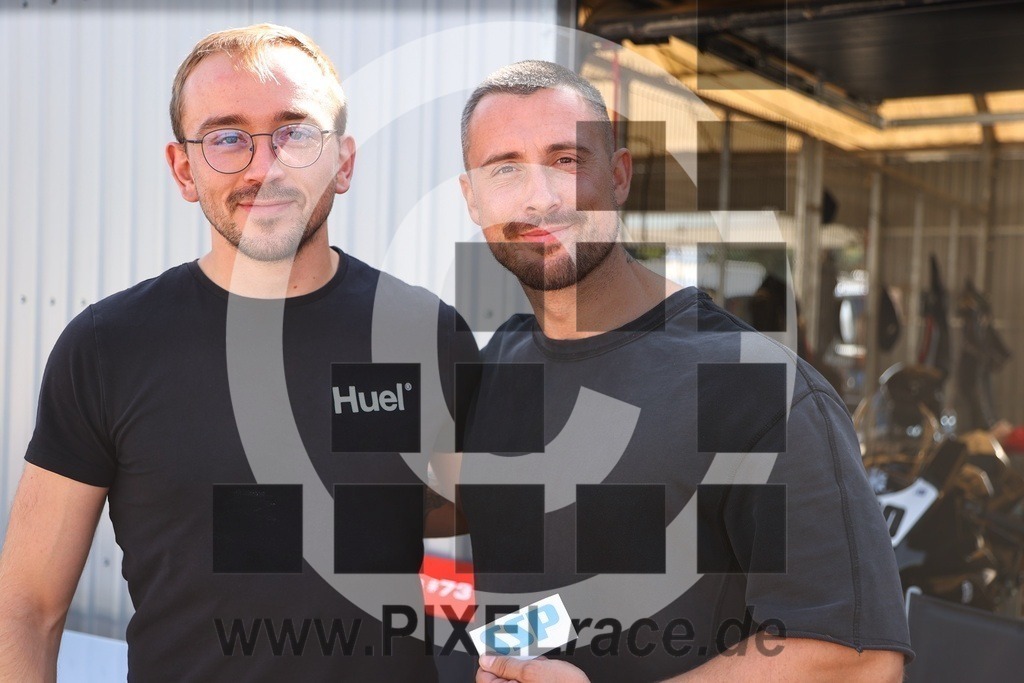 teams-20240905_04784 | Schöne Erinnerungen an spannende Momente - das festzuhalten ist unser Job. PIXELrace.de ist seit 2003 auf den Rennstrecken Europas unterwegs um die Action draußen beim Fahren und die wunderbare Stimmung imm Fahrerlager für euch einzufangen.
