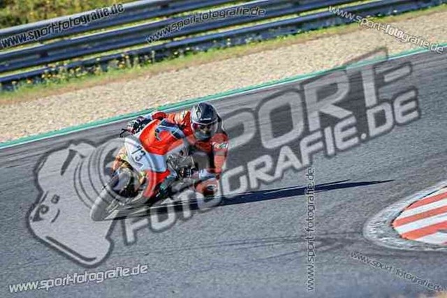 pubi7540 | Professionelle Fotos von Sportveranstaltungen, aber auch Hochzeiten und anderen Events. - Realisiert mit Pictrs.com