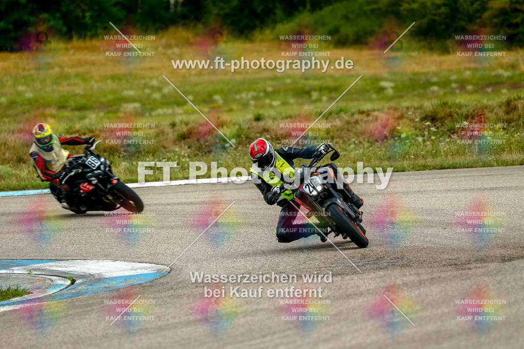 Chambley Juli-3161 | Hier findet Ihr Bilder von Touristenfahrten auf der Nürburgring Nordschleife oder von anderen Veranstaltungen die ich besucht habe. Viel Spass beim Durch Schauen 