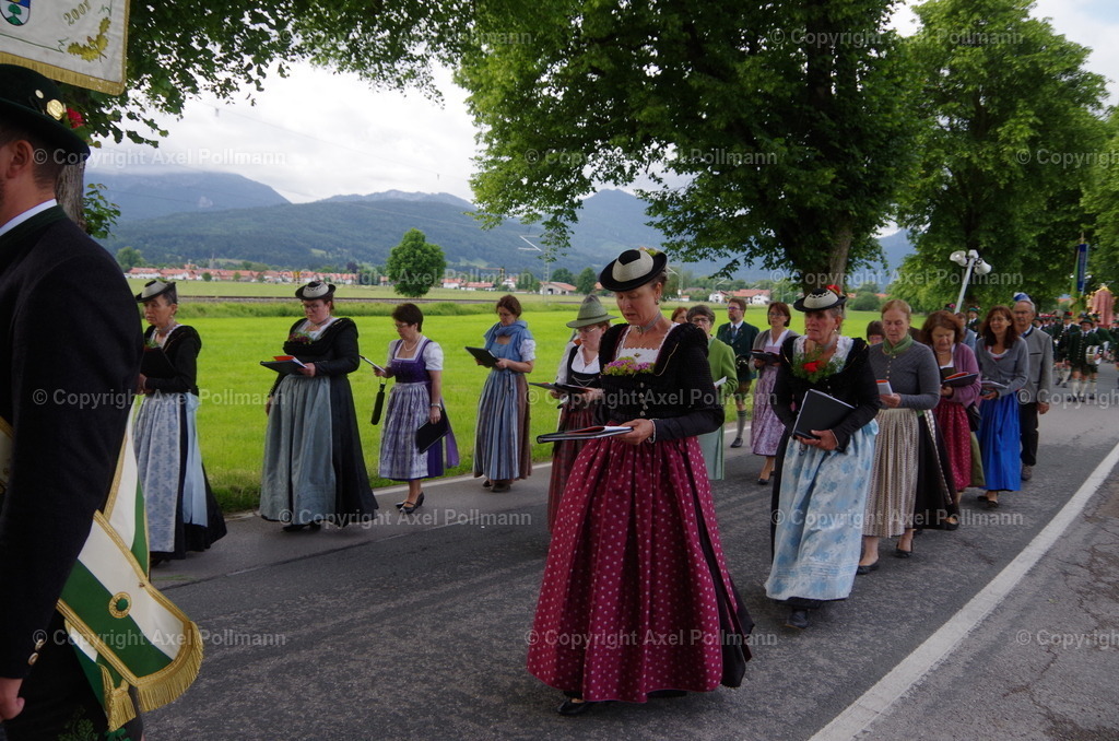 IMGP6117 | fotografiert von Axel PollmannLeonhardi Wallfahrt Benediktbeuern und Murnau, Fronleichnam, Fasching, Landschaft im Loisachtal und Benediktbeuern  - Realisiert mit Pictrs.com