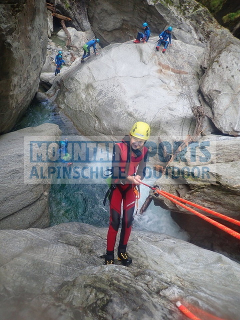 P1030083 | Bestelle die Bilder deines Berg- oder Wasser-Abenteuers mit Mountain Sports bequem von zu Hause aus direkt über unseren Online Fotoshop von pictrs.com. - Realisiert mit Pictrs.com
