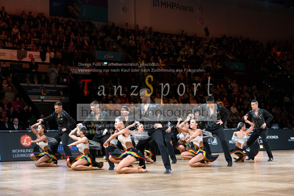 20241109_DM-Formationen_4202 | Tanzsportbilder, Standardtanz, Lateintanz, WDSF, DTV, LTVB, dancecomp, goc, hessen tanzt, blaues band der spree, walzer, tango, wiener walzer, slowfox, quickstepp, samba, rumba, cha-cha-cha, paso doble. jive, hd-kroft photography, turniertanzsport