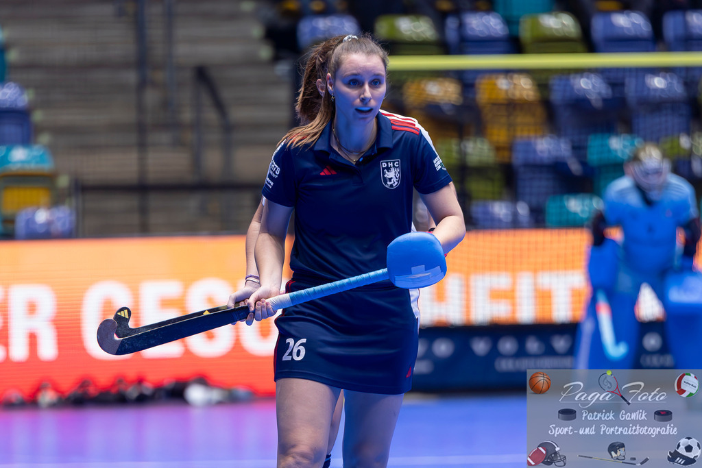 Volvo E.R.B. Final 4 Halbfinale Frauen: Mannheimer HC - Düsseldorfer HC, 25.01.2025 | Elisa Gräve (Düsseldorfer HC #26), Freisteller, Portrait, Porträt, Mannheimer HC - Düsseldorfer HC, Frankfurt, Süwag Arena, 25.1.2025 - Realisiert mit Pictrs.com