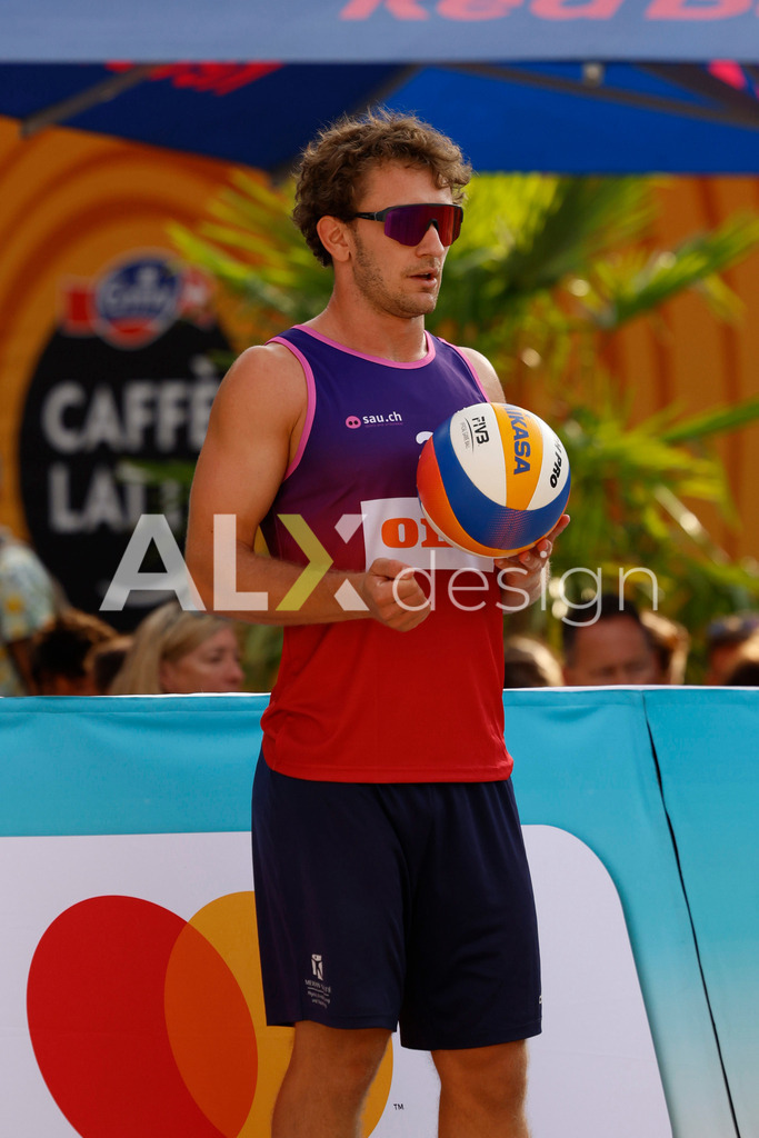 Obi BeachTour 2026 - Basel | BASEL, SWITZERLAND - JULY 18: YVES HAUSSENER (SUI) during the Obi BeachTour 2026 match between NAPIER / PETERSEN (DEN) and HAGENBUCH / HAUSSENER (SUI) at Barfüsserplatz on July 18, 2026 in Basel, Switzerland. - Realisiert mit Pictrs.com