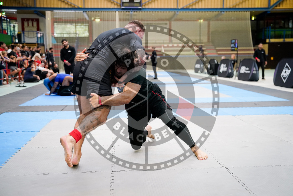 20250920PBB6361 | Athletes compete during the AJP Tour Hamburg International Jiu-Jitsu Championship, on September 20, 2025 in Hamburg, Germany. © Chiara Dazi / photoblackbelt