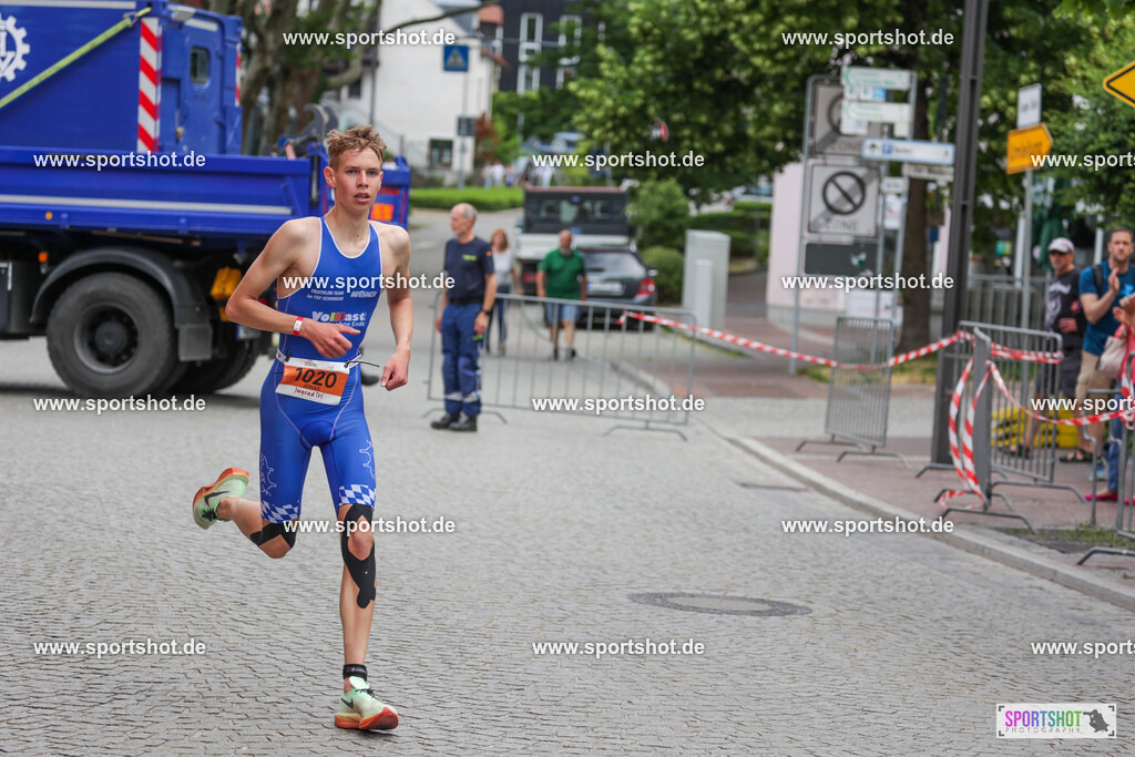 KSZ_3812 | Stadttriathlon Erding 2025. #yourpictrs #sportshot_your_pictrs @Sportshotphotography #stadttriathlonerding Copyright: www.sportshot.de