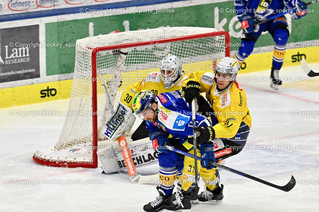 EC IDM Wärmepumpen VSV vs. Vienna Capitals | #37 Christof Kromp Vienna Capitals, #91 Nick Hutchison EC VSV, #30 Sebastian Wraneschitz Vienna Capitals, EC IDM Wärmepumpen VSV vs. Vienna Capitals, EC IDM Wärmepumpen VSV vs. Vienna Capitals am 28.01.2026 in Villach (Stadthalle Villach), Austria, (Photo by Bernd Stefan)