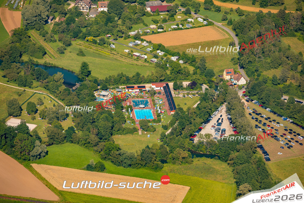 Das Luftbild zeigt : Rothenbühl Ebermannstadt - Die Luftaufnahme wurde 2024 vom UL-Flugzeug aus erstellt ( keine Drohne ) - Hochauflösende Luftaufnahme - Für grossformatige Ausdrucke geeignet. Die Geschenkidee !Mit Lizenz und Bildrechte bestellbar