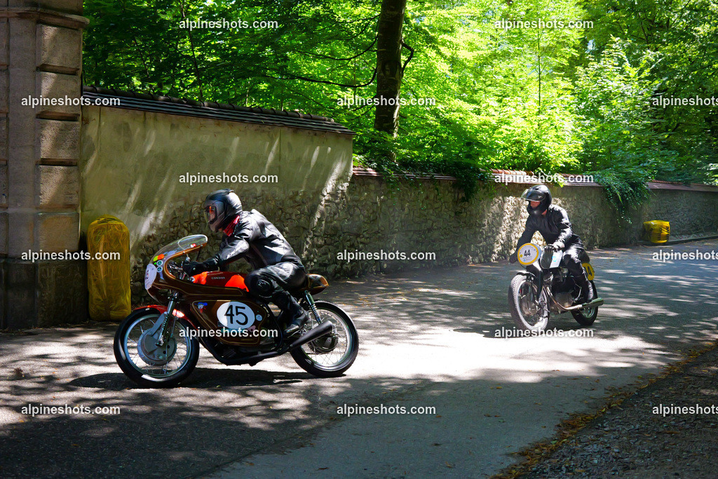 P1036636 | Erleben Sie atemberaubende, hochqualitative Fotos Ihrer Fahrt entlang der malerischen Alpenstraßen. Besuchen Sie alpineshots.com, um professionelle Aufnahmen Ihrer unvergesslichen Reise zu finden und zu kaufen - Realisiert mit Pictrs.com