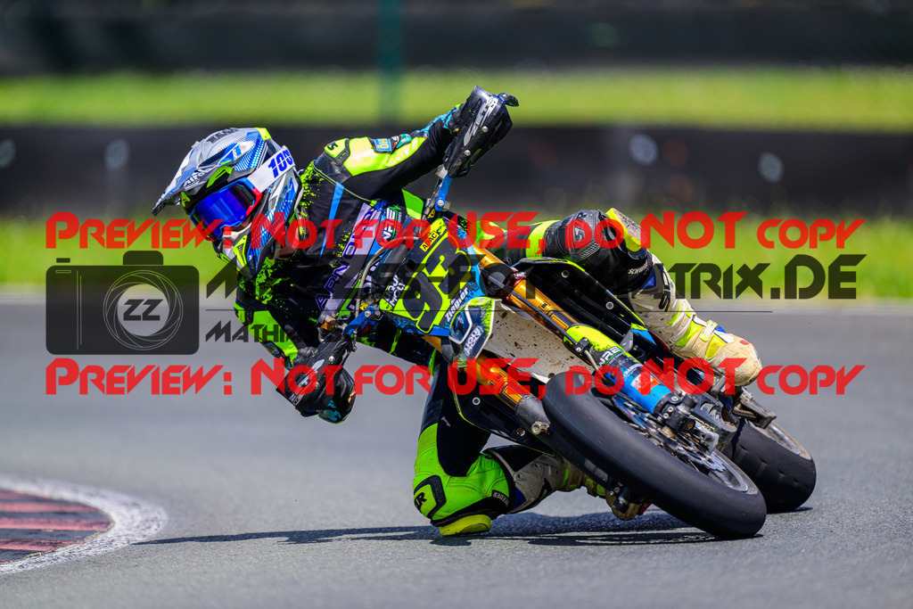 MaZZes_FotoMatrix_240623_6007705_7492 | S1