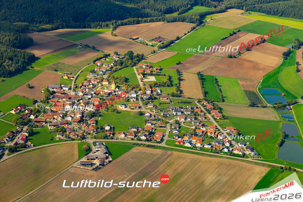 Die Luftaufnahme Rottendorf - Schmidgaden wurde 2022 vom Flugzeug aus (keine Drohne) erstellt. Hohe Auflösung -für große Poster und Wandbilder geeignet - Garantiert!