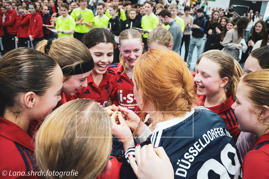 20250223_152239770_iOS | lanaschraderfotografie - Realisiert mit Pictrs.com