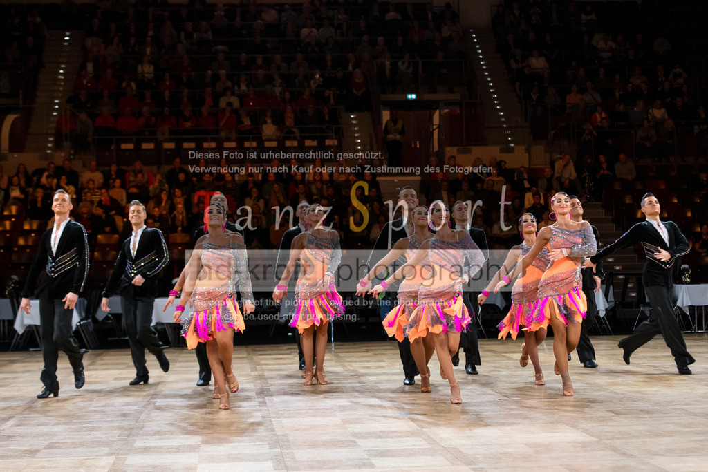 20241109_DM-Formationen_Vorrunde_1932 | Tanzsportbilder, Standardtanz, Lateintanz, WDSF, DTV, LTVB, dancecomp, goc, hessen tanzt, blaues band der spree, walzer, tango, wiener walzer, slowfox, quickstepp, samba, rumba, cha-cha-cha, paso doble. jive, hd-kroft photography, turniertanzsport