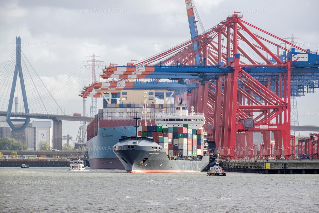 Hamburger Hafen | Containerschiffe am Containerterminal EUROGATE im Hamburger Hafen - Realisiert mit Pictrs.com