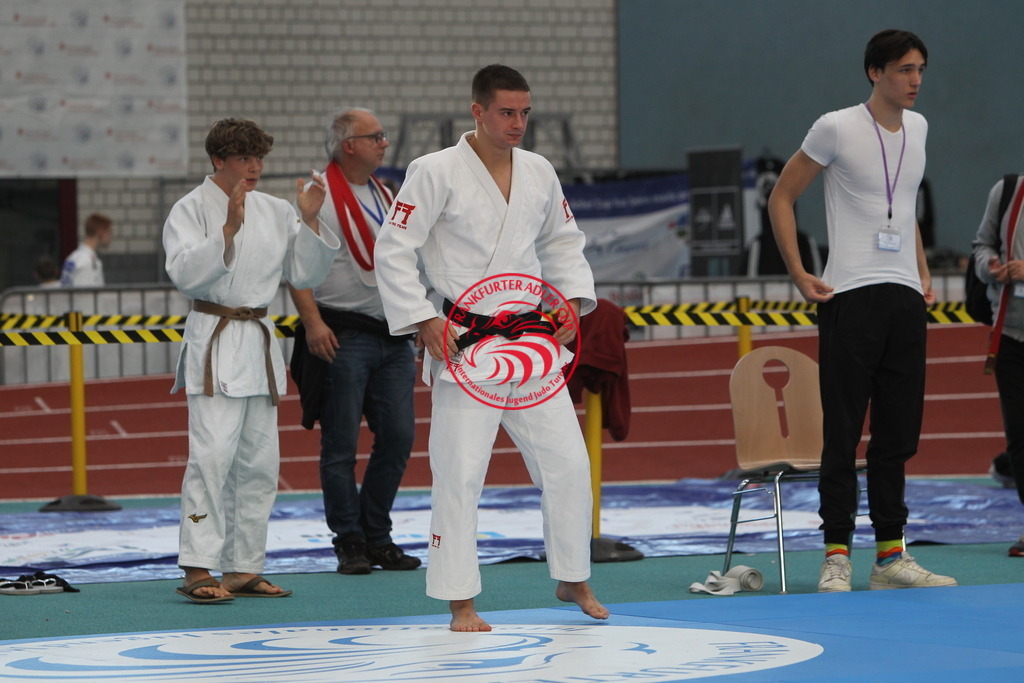 JT6F0492 | Fotos vom Adler Cup - Pictures from Adler Cup

Hier findet Ihr alle Eindrücke und großen Momente der Adler Cup Wochenenden. Here you will find all impressions and great moments of the Adler Cup weekends. - Realisiert mit Pictrs.com