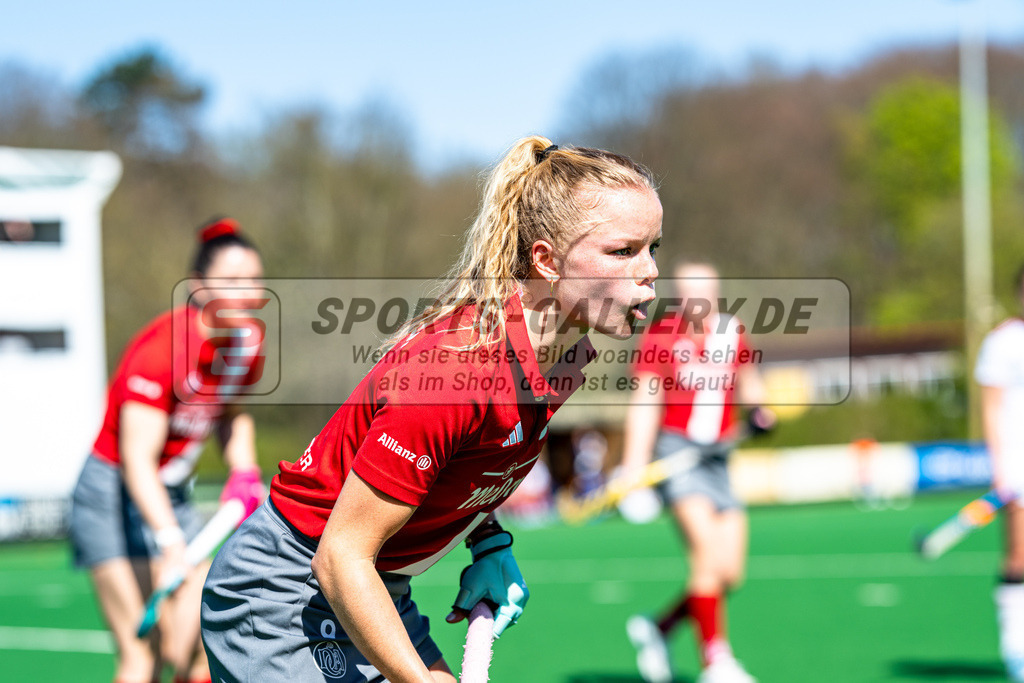 AKa BHC Damen Alster 1-5 12.04.25 SG-1819 | Hockey,Sport,Fieldhockey,1.Bundesliga,2.Bundesliga,Sportfotografie,Shop,Sportphotography,Feldhockey,Hockeyliga
