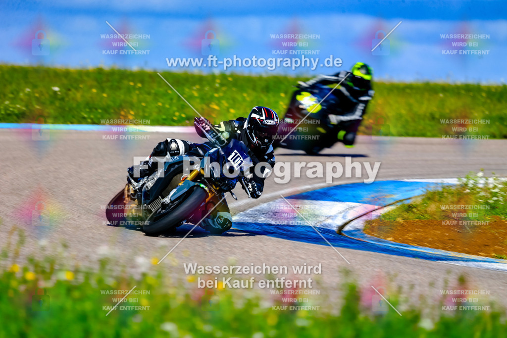 _OUR5380 | Hier findet Ihr Bilder von Touristenfahrten auf der Nürburgring Nordschleife oder von anderen Veranstaltungen die ich besucht habe. Viel Spass beim Durch Schauen 