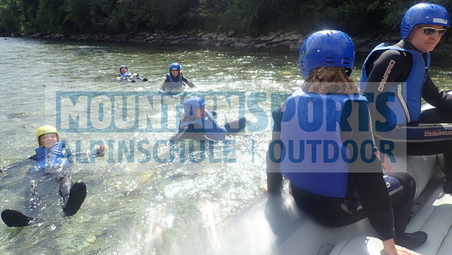 P7270014 | Bestelle die Bilder deines Berg- oder Wasser-Abenteuers mit Mountain Sports bequem von zu Hause aus direkt über unseren Online Fotoshop von pictrs.com. - Realisiert mit Pictrs.com