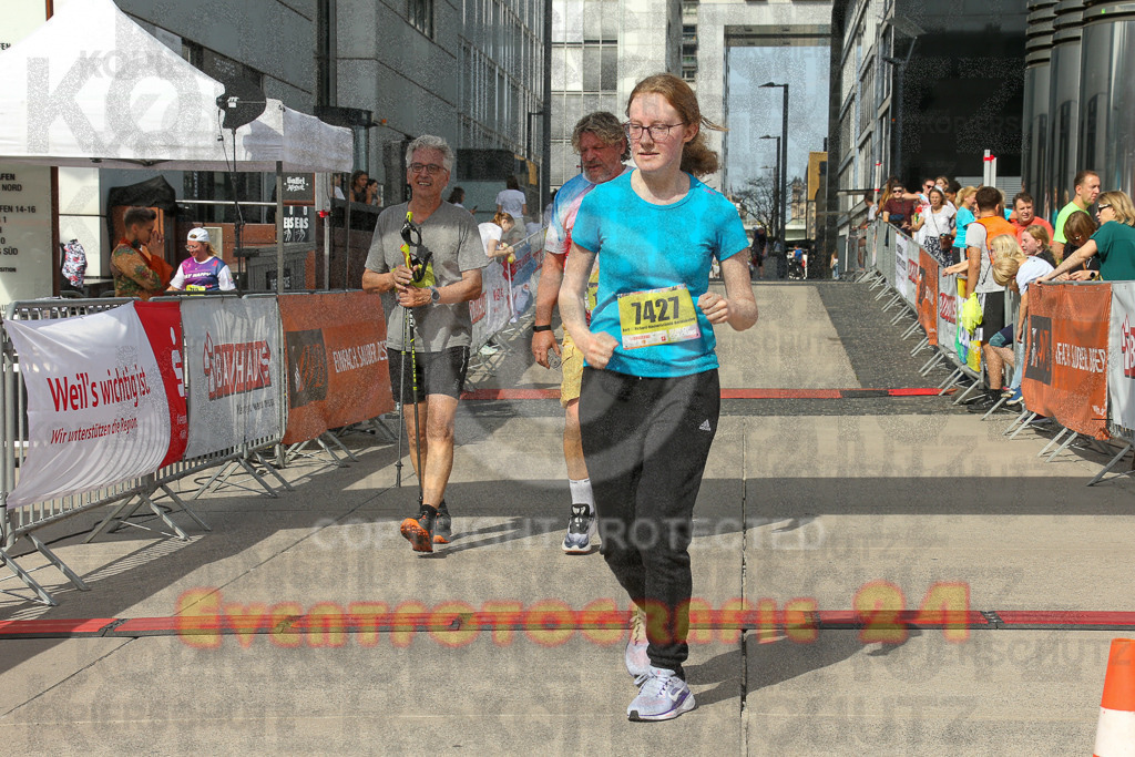 250920_1350_EX1_6831 | Sportfotografie im Rhein-Sieg Kreis, Köln, Bonn, NRW, Rheinland Pfalz, Hessen, etc. Unser Tätigkeitsfeld umfasst den Laufsport vom Volkslauf über den Marathon, Duathlon, Triathon bis zum Ultralauf wie Kölnpfad Ultra oder Schindertrail.