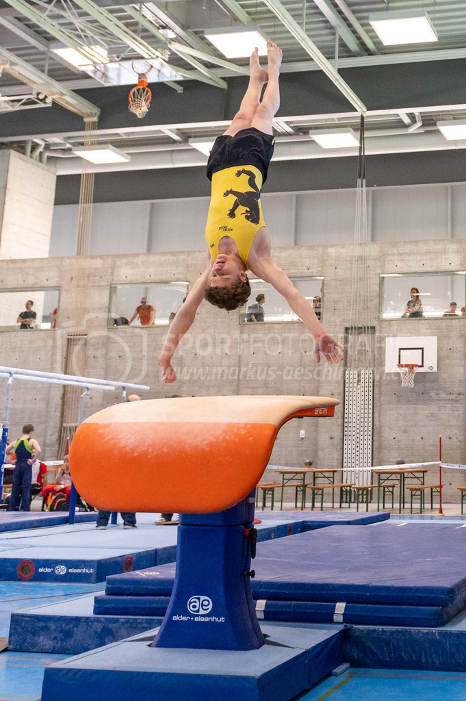 104. Zürcher Kunstturnertage Neftenbach - 14. May 2022 | 104. Zürcher Kunstturnertage Neftenbach
Turnhalle Ebni, Neftenbach
Programm 5 (P5)
Bild: Sportfotografie Markus Aeschimann | www.markus-aeschimann.ch - Realisiert mit Pictrs.com