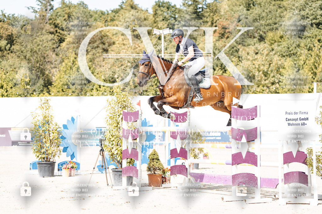 CK904842 | Turnierfotografie Pferdefotografie Trier Rheinland-Pfalz Pferdesport Reitsport Tierfotografie Sportfotografie Pferdevideo Pferdevideografie Equestrianvideography equestrianphotography  - Realisiert mit Pictrs.com