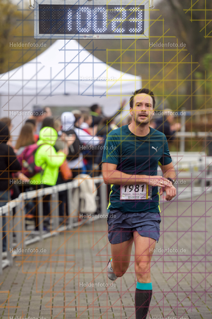 Neusser Erftlauf 2025  | 15km Neusser Erftlauf 2025 Foto: Heldenfoto.de