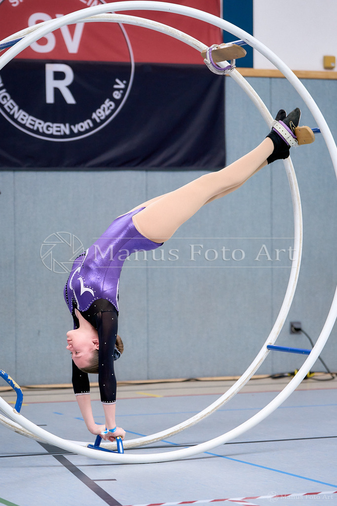 C-DSC05070 | Professionelle Sportfotografie in Hamburg, Schleswig-Holstein und Niedersachsen – spezialisiert auf Rhönrad, Geräteturnen, Leistungsturnen und rhythmische Sportgymnastik. Bundesweite Begleitung von Rhönrad-Events. Jetzt Sport-Fotos - Realisiert mit Pictrs.com