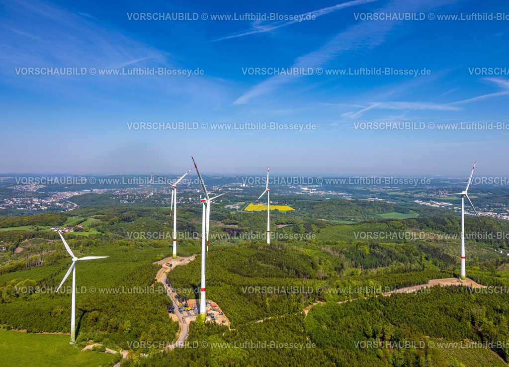 Hagen240504626Hohenlimburg | Luftbild, Baustelle Windpark Stoppelberg zwischen Hohenlimburg und Brechtefeld, neue Windräder im Waldgebiet mit Waldschäden, zwischen Hohenlimburg und Brechtefeld, Dahl, Hagen, Ruhrgebiet, Nordrhein-Westfalen, Deutschland