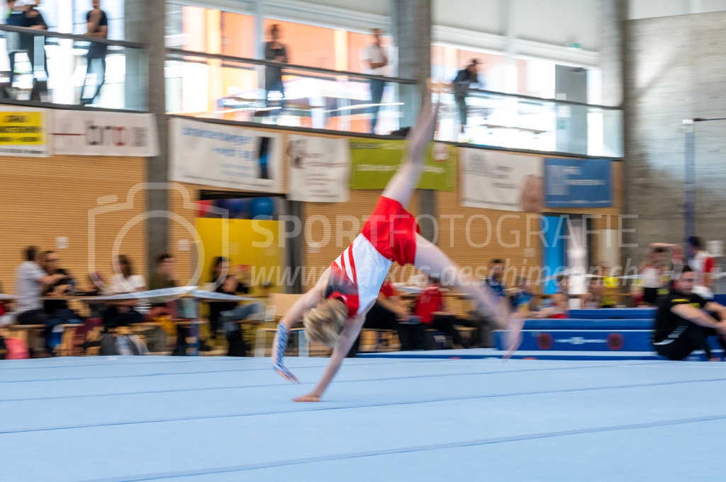 104. Zürcher Kunstturnertage Neftenbach - 14. May 2022 | 104. Zürcher Kunstturnertage Neftenbach
Turnhalle Ebni, Neftenbach
Bild: Sportfotografie Markus Aeschimann | www.markus-aeschimann.ch - Realisiert mit Pictrs.com