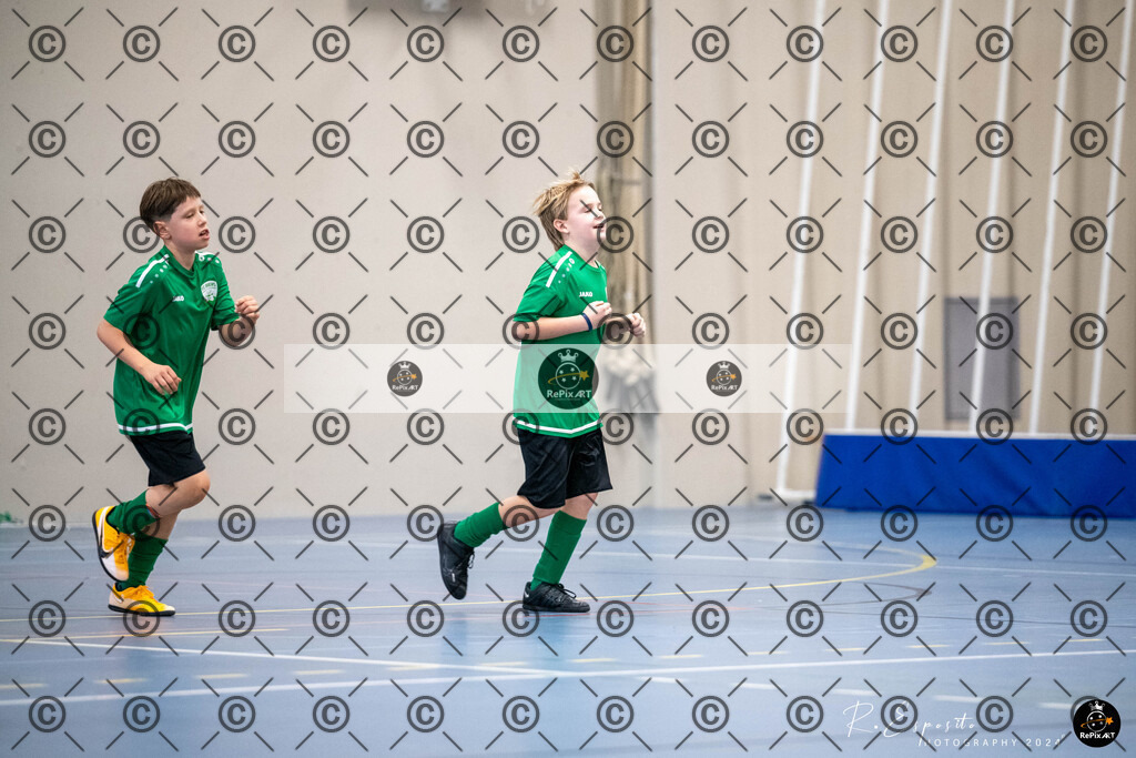 20241130_FCR-Hallenturnier-E-5_005 | Sport und Naturfotografie von Roberto Esposito zeigt echte Momente Bewegung und die Schönheit der Natur. Ausdrucksstarke Bilder schaffen Emotionen.