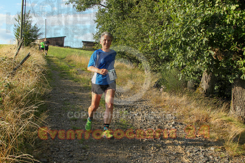 250801_1913_EV4_8290 | Sportfotografie im Rhein-Sieg Kreis, Köln, Bonn, NRW, Rheinland Pfalz, Hessen, etc. Unser Tätigkeitsfeld umfasst den Laufsport vom Volkslauf über den Marathon, Duathlon, Triathon bis zum Ultralauf wie Kölnpfad Ultra oder Schindertrail.