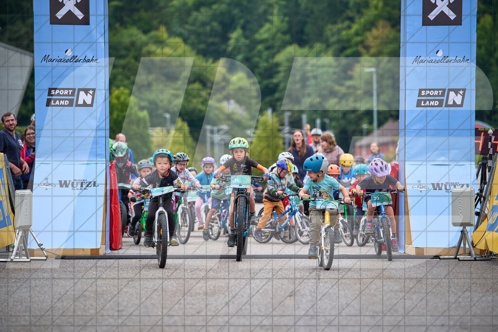 Betriebszentrum Laubenbachmühle, Frankenfels, Österreich - 13. September 2025: Dirndltal Race - Kids RaceFotograf: Martin Bihounek / martinbihounek.com | 13. September 2025 Betriebszentrum Laubenbachmühle, Frankenfels, Österreich : Dirndltal Race - Kids Race •••••Photo by: Martin Bihounek / martinbihounek.comInsta: @martinbihounekcom