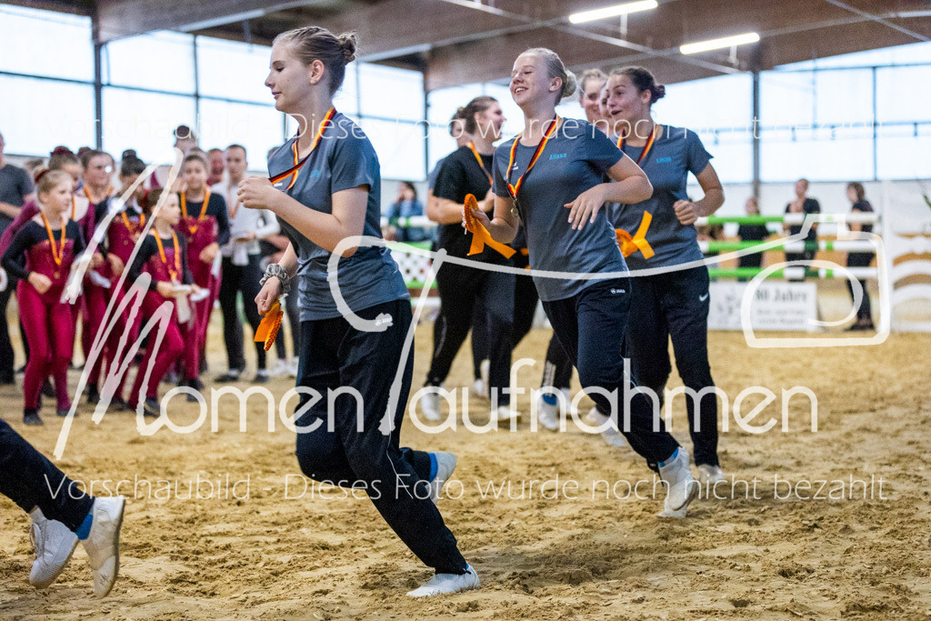 Platzierung5+6+7+NS-023 | MomenTaufnahmen Pferdesportfotos