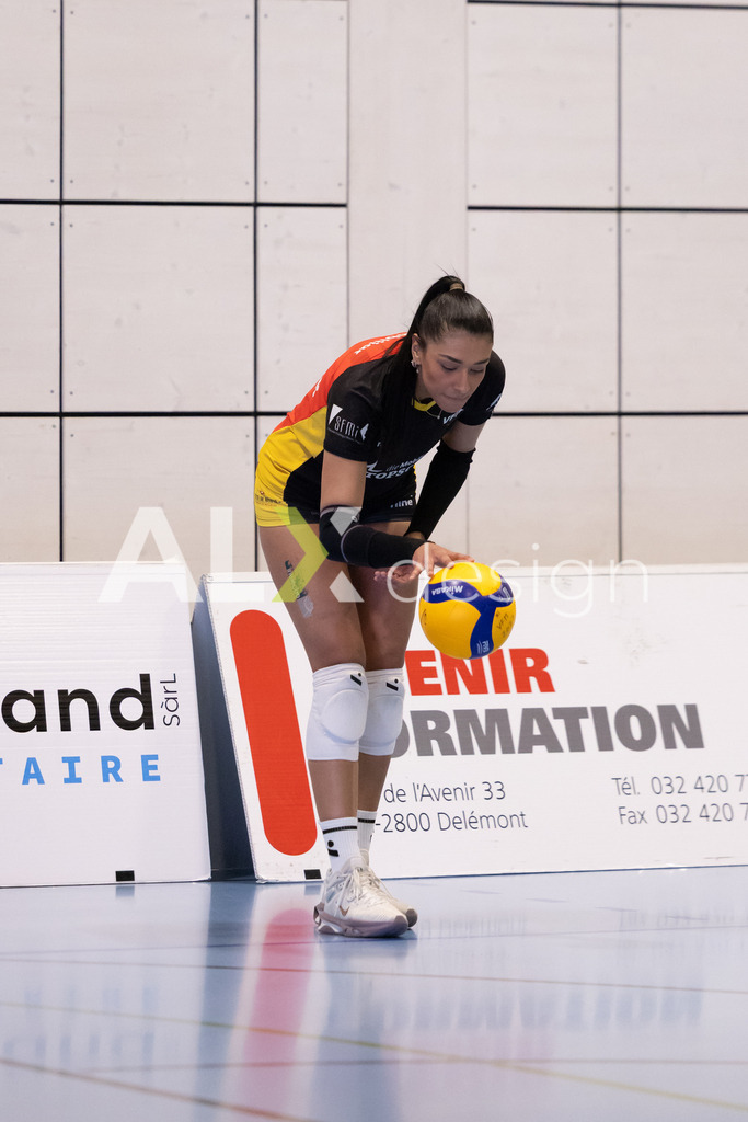 Volleyball I Frauen I Saison 2025-2026 I Volleyball NLA | Women I 1/4 Finals I  BIWI VFM - VC Kanti Schaffhausen I 01.03.2026 | 8 Letícia Bonardi (BR) (BIWI VFM) – Diagonalangriff - Realisiert mit Pictrs.com